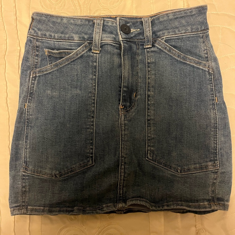 American Eagle skirt